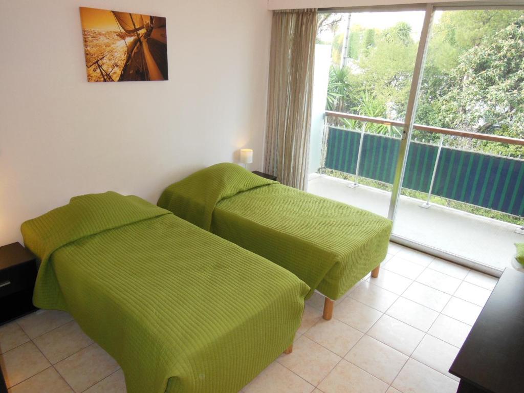 2, 3 And 4 Bedroom Sea View Forville Apartments 5 Mins From The Palais Cannes Room photo